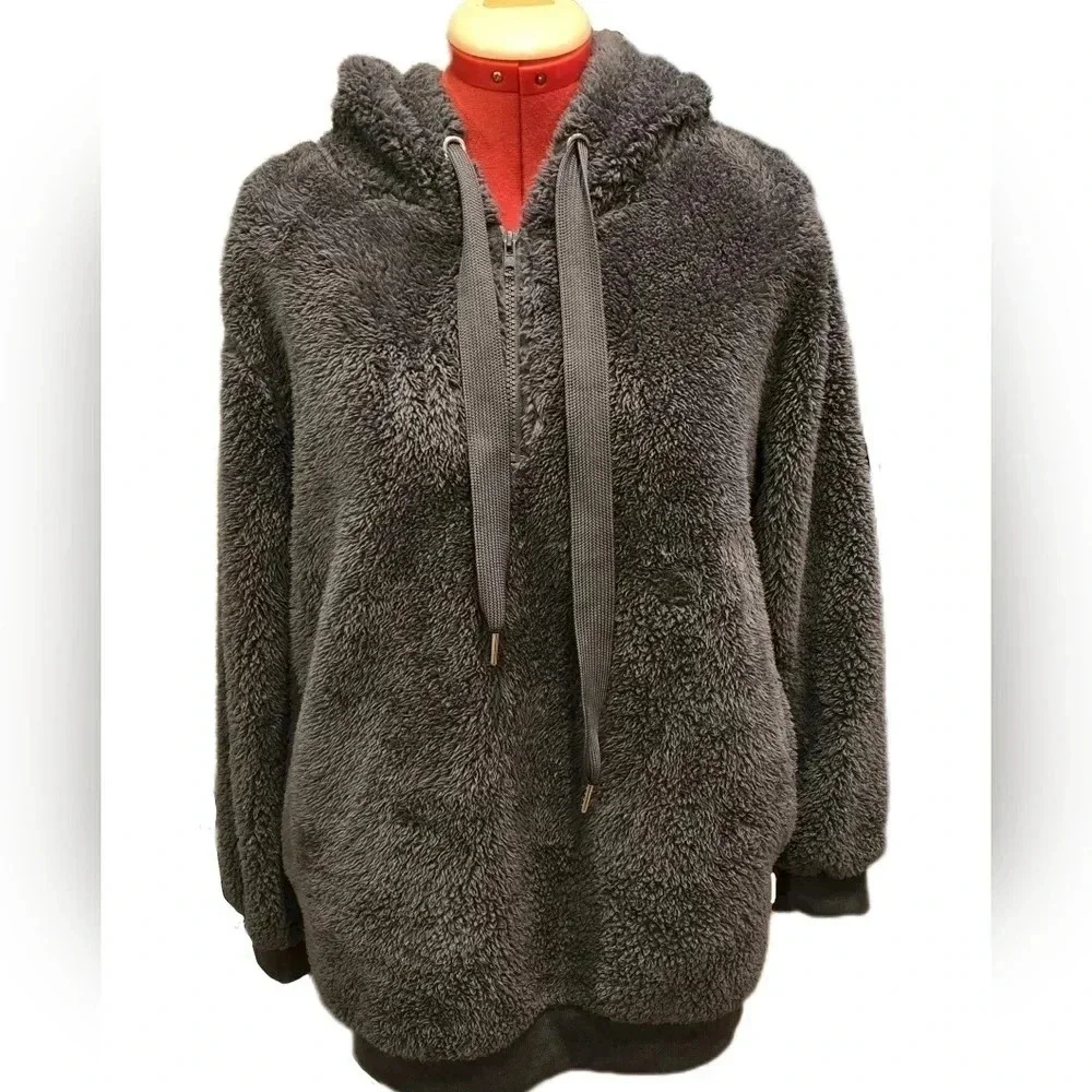 No Brand, Size M, Grey Teddy Half-Zip Pullover - Picture 2 of 13